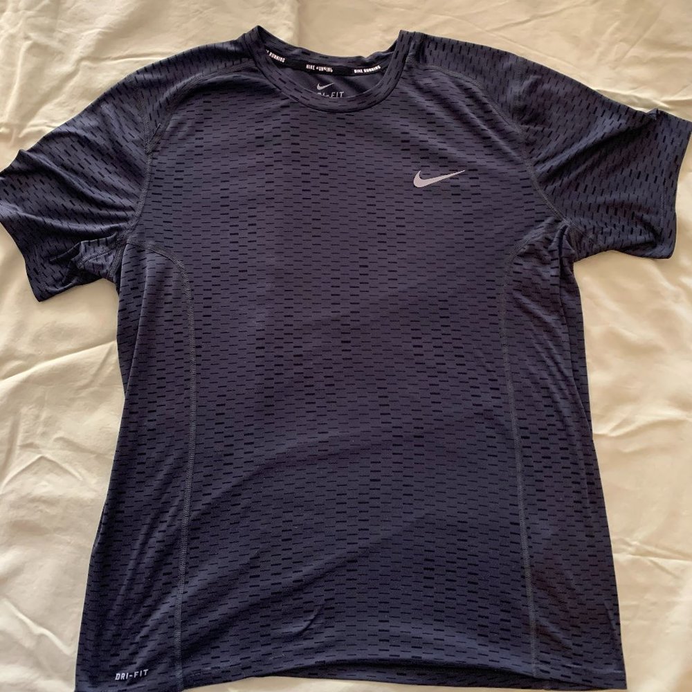 Nike Running Dri-Fit Black Mens Medium Compression shirt Short Sleeve